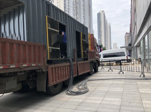卓资冷却液不足的情况下如何检查柴油发电机组？